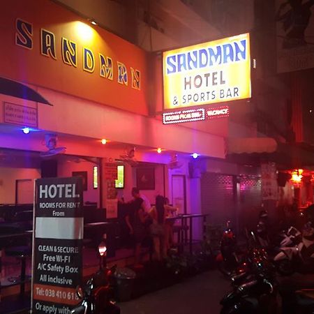 Sandman Hotel & Sports Bar Pattaya Buitenkant foto